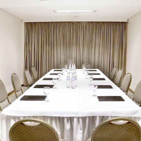 Hotel Argos Bahía Blanca エクステリア 写真