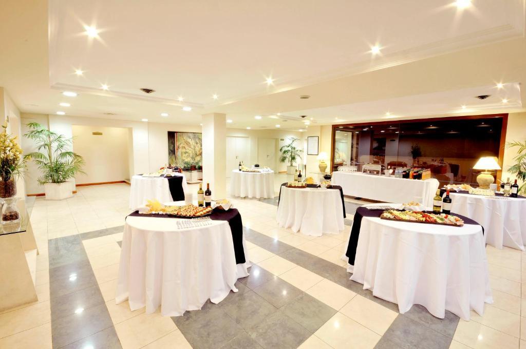 Hotel Argos Bahía Blanca エクステリア 写真